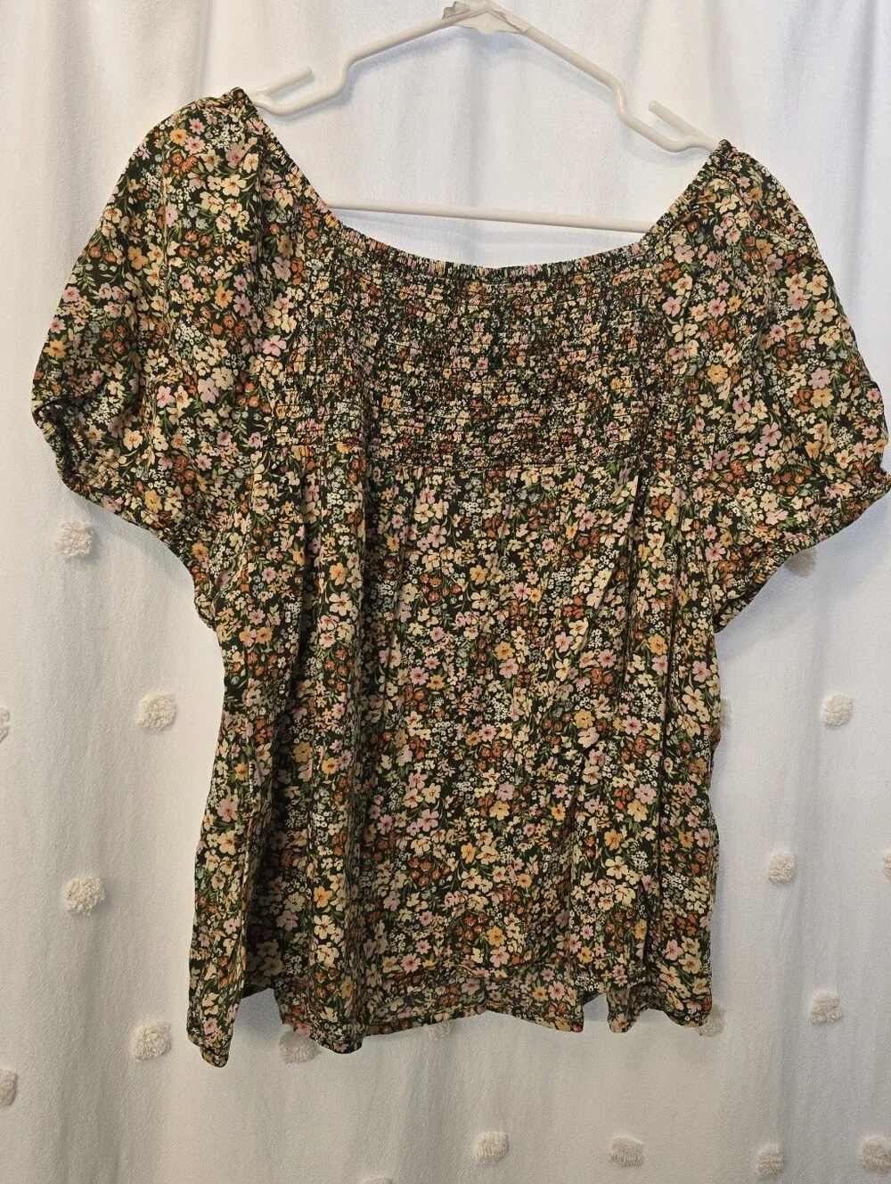 Old Navy smocked square